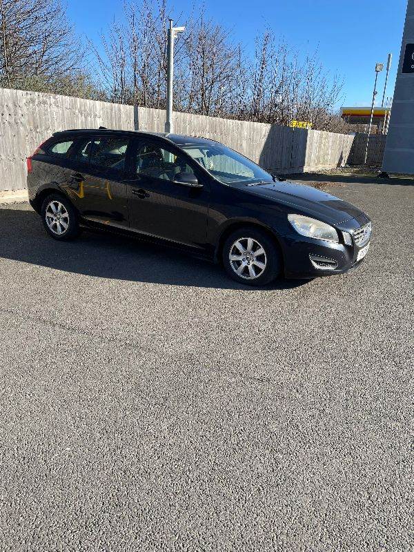 Volvo, V60, Estate, 2012, Manual, 1984 (cc), 5 doors