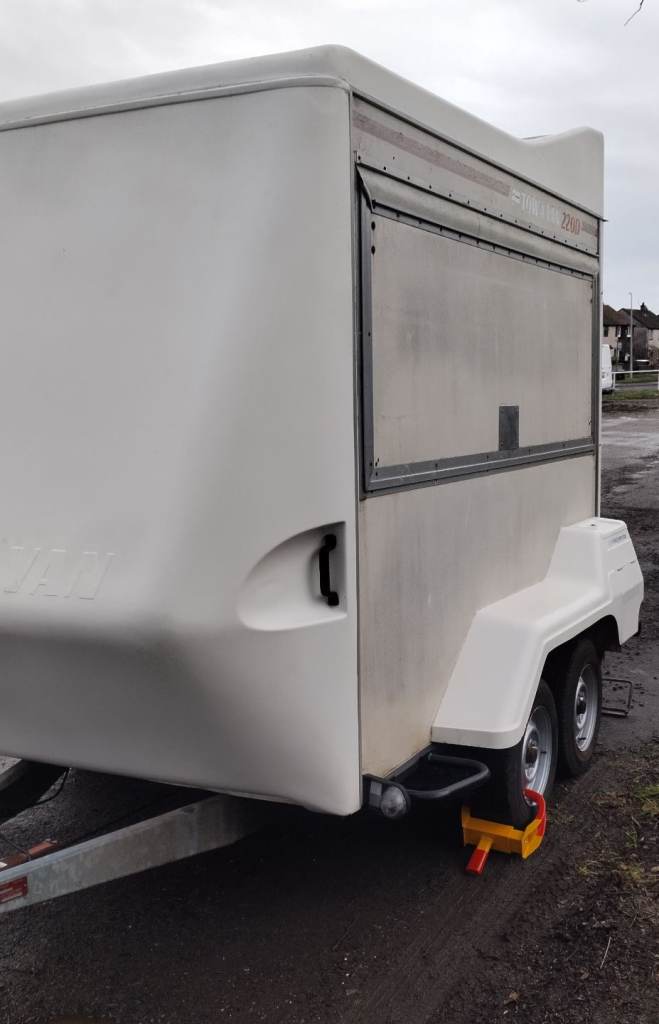 Catering box trailer 