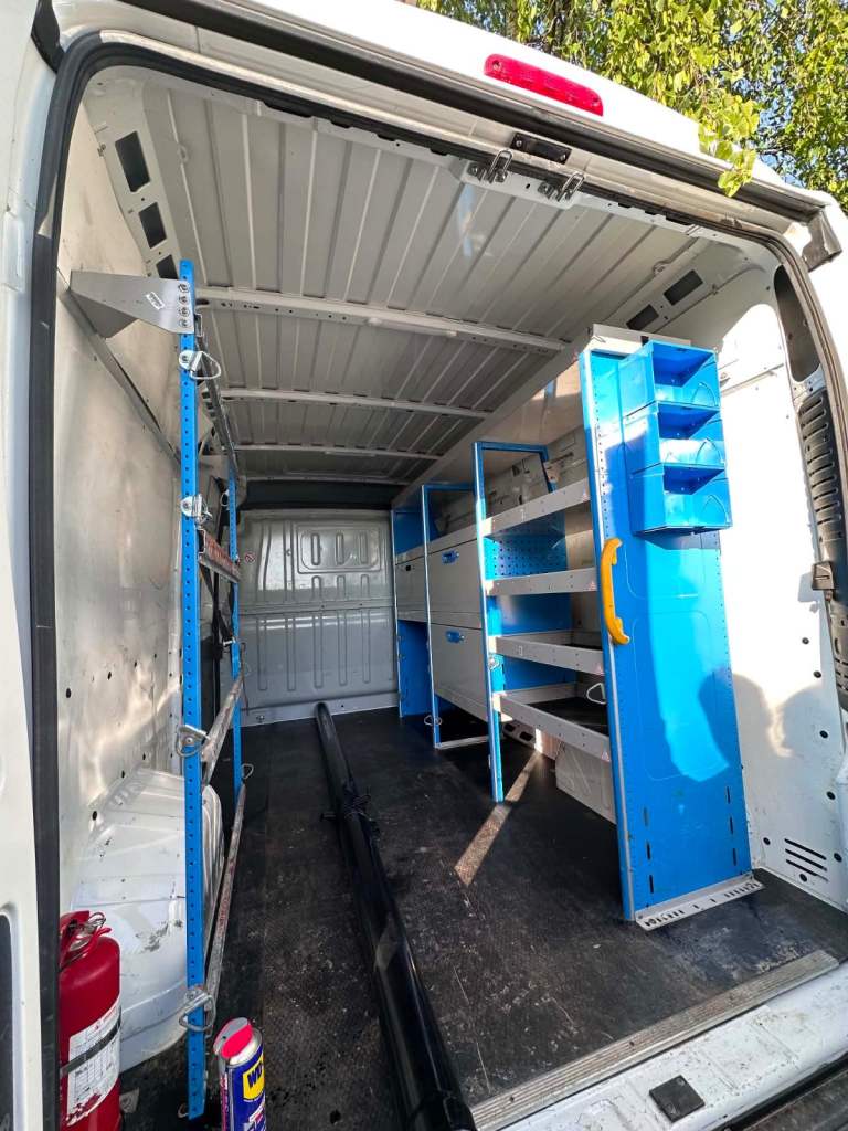BRI-Store and Rhino SAFESTOW Van