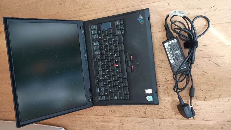 IBM ThinkPad R51e -  laptop notebook netbook  – Good Condition