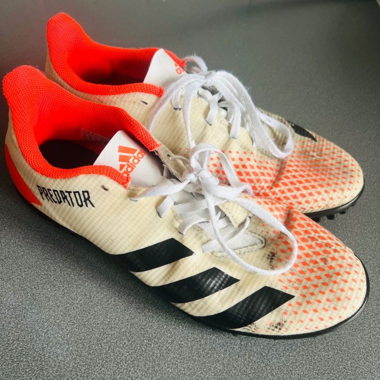 Adidas Predator Astro (Size 9)