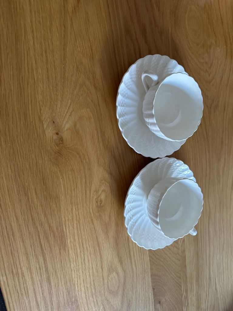 Copeland Spode White Tea Cups and Saucers - Good Condition