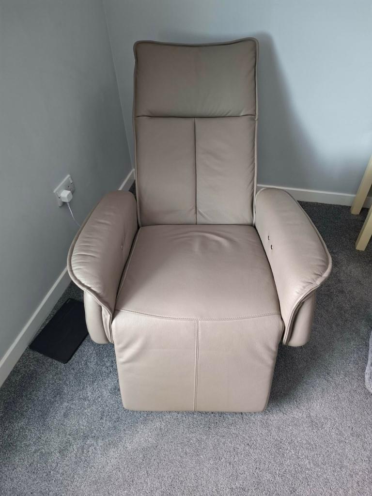 Standard Power Leather Recliner Chair