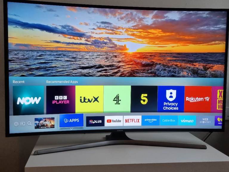 49 INCH SAMSUNG CURVED 4K SMART TV