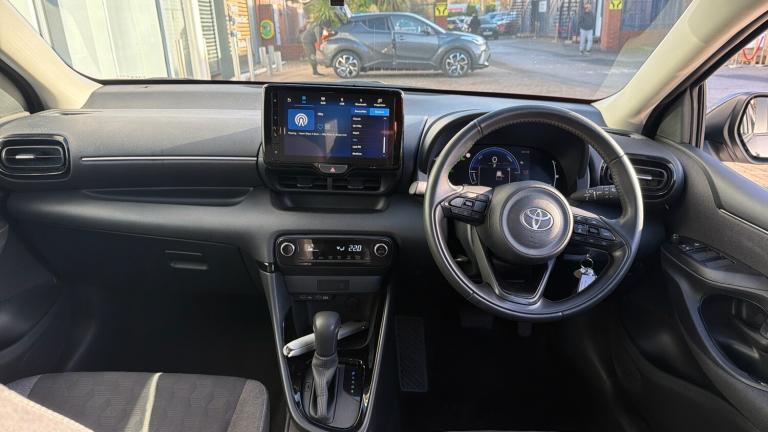 2024 Toyota Yaris 1.5 Hybrid Design 5dr CVT Hybrid Hatchback Hatchback Hybrid Automatic