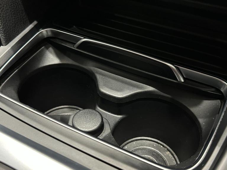 2017 BMW 3 Series 2.0 330e 7.6kWh Sport Auto Euro 6 (s/s) 4dr SALOON Petrol/Electric Hybrid Autom...