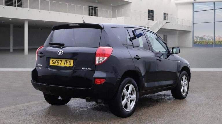 2007 Toyota RAV4 2.0 VVT-i XT-R 5dr Auto ESTATE PETROL Automatic
