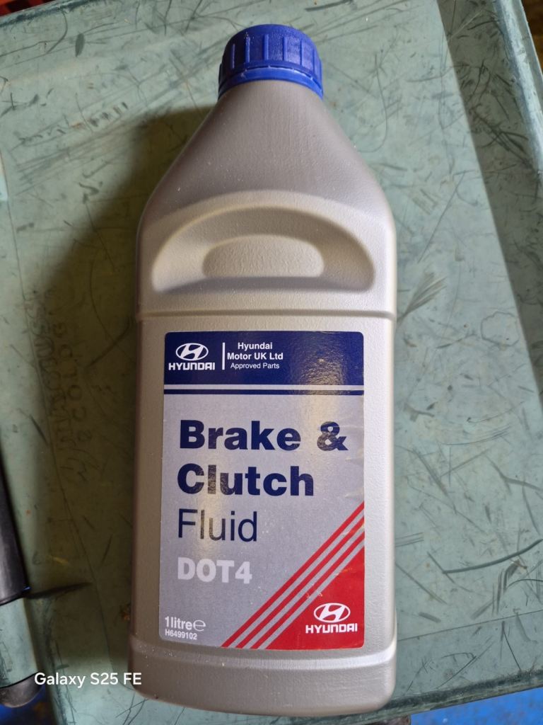 HYUNDAI New Break & Clutch Fluid 