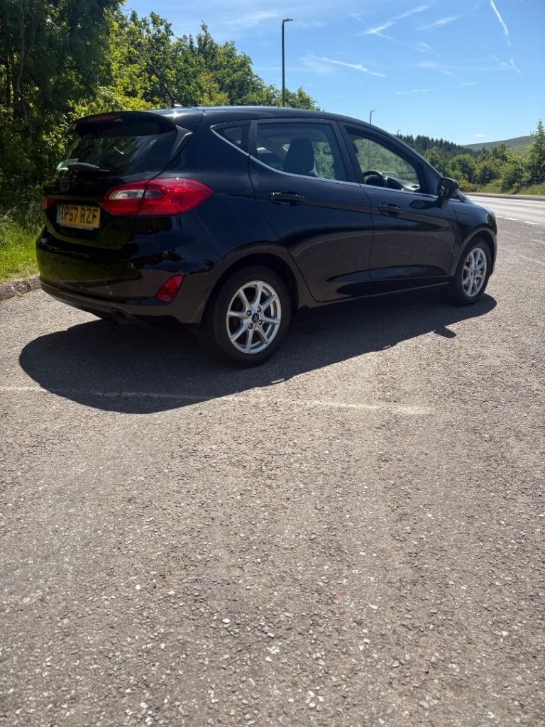 Ford, FIESTA, Hatchback, 2018, Manual, 1084 (cc), 5 doors