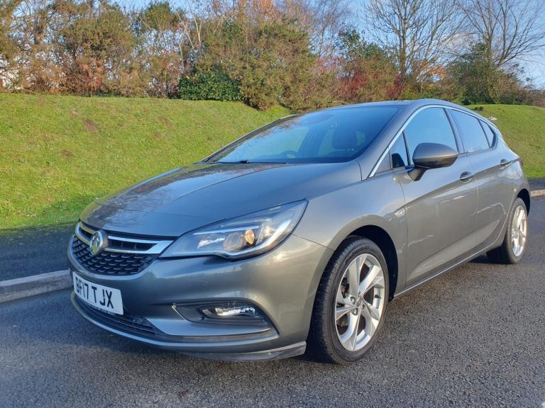 2017 Vauxhall Astra 1.4T 16V 150 SRi Nav 5dr HATCHBACK Petrol Manual