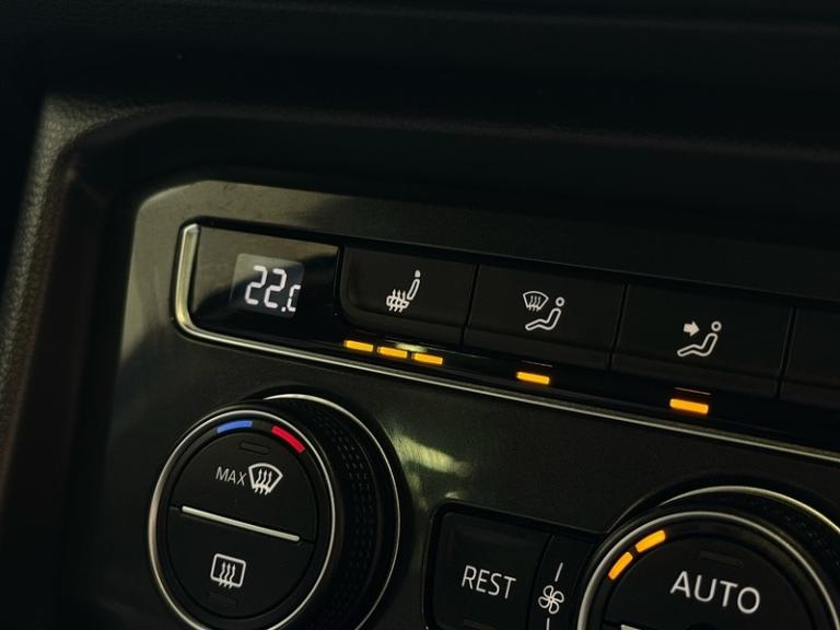 2017 Volkswagen Tiguan TDI R-Line SUV Diesel Automatic