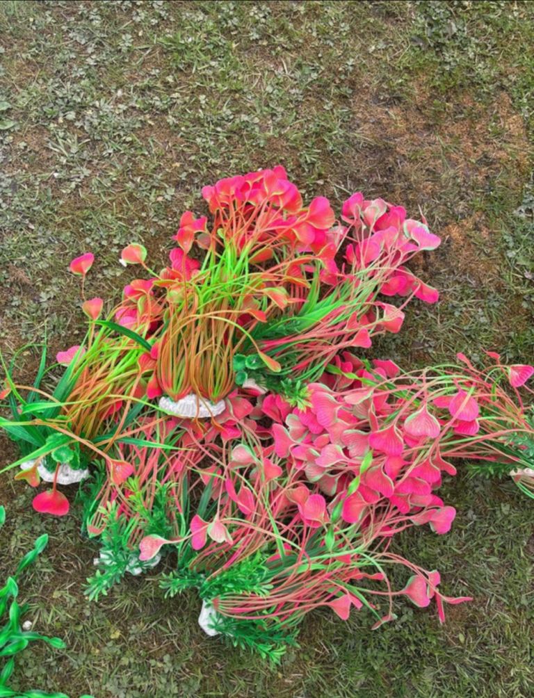 Artificial aquarium plants 