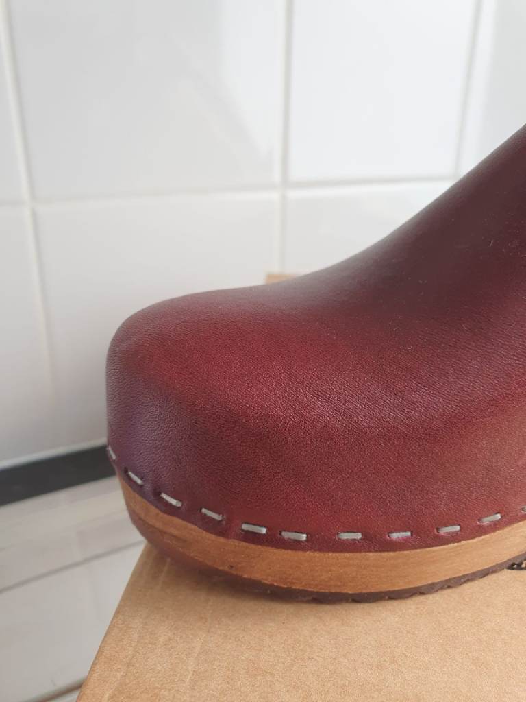 Kit + Clogs Earth Mid Kliva Clogs