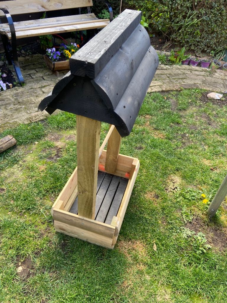 Garden Wooden Wishing Well Planter – Brand New