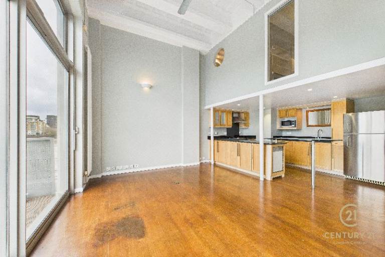 A Unique two bedroom Warehouse Style Flat with River views in Fulham, SW6 3EF