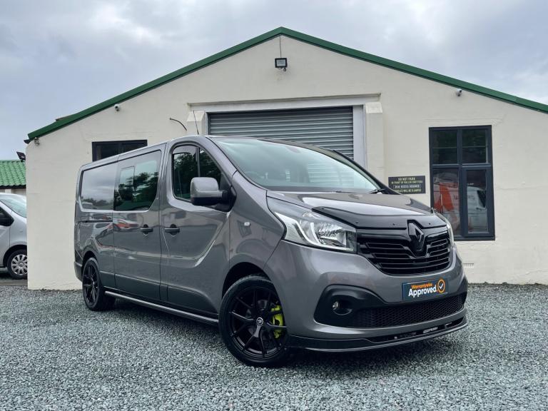 2017 Renault Trafic LL29 ENERGY dCi 125 Sport Nav Crew Van WINDOW VAN Diesel Manual