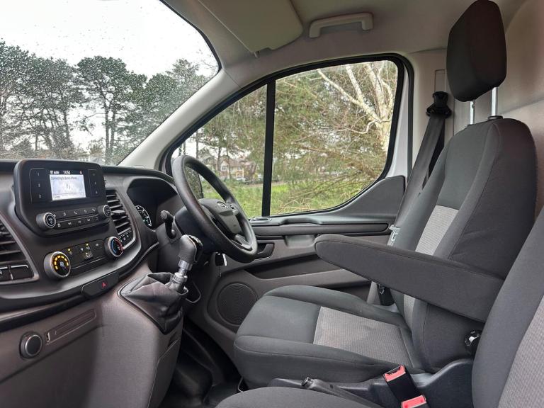 2021 Ford Transit Custom 2.0 300 EcoBlue Leader L2 H1 Euro 6 (s/s) 5dr PANEL VAN Diesel Manual