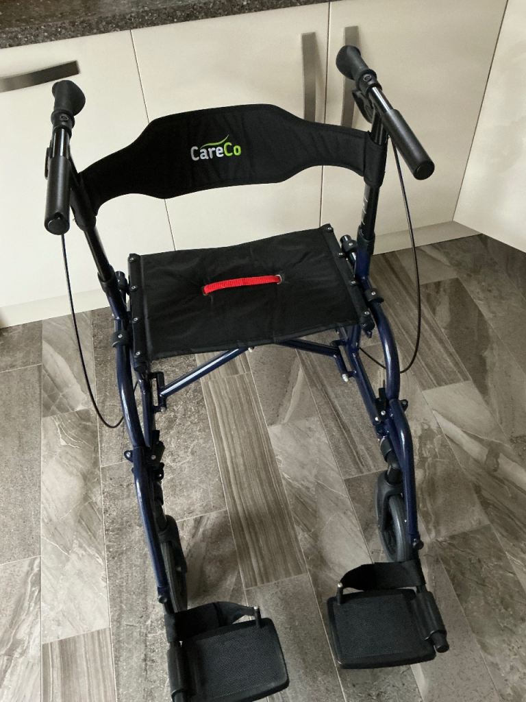 Walker / Wheelchair Tandem Duo 2.0 Rollator / Wheelchair