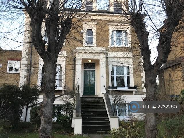 Studio flat in Mount Ephraim Road, London, SW16 (#2732260)