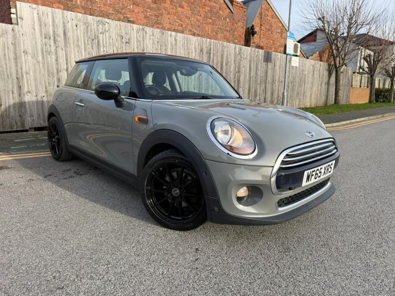 2015 MINI Hatch 1.5 Cooper 3dr Auto HATCHBACK Petrol Automatic