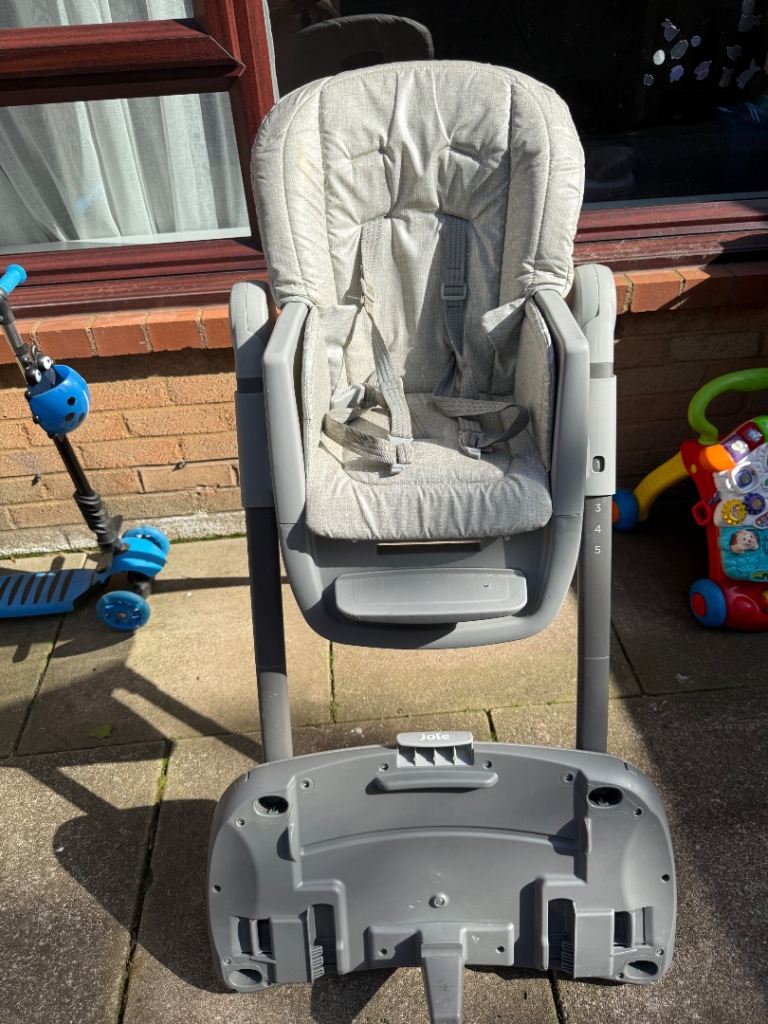 High chair for sell 