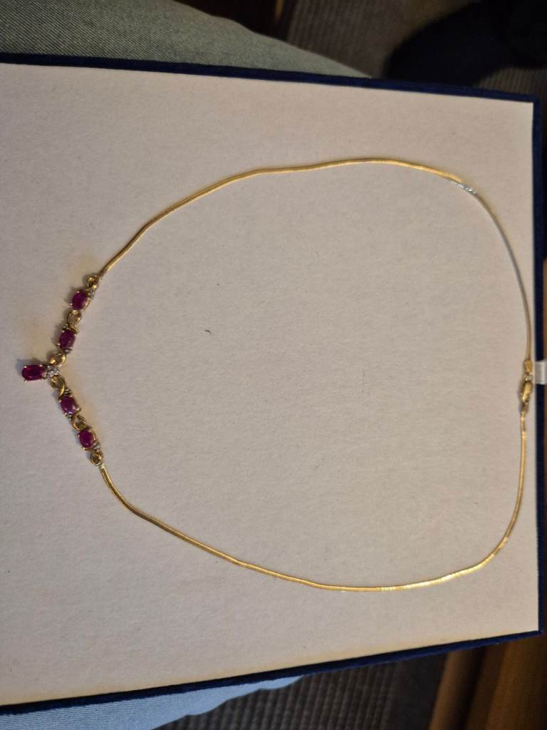 9ct gold necklace 
