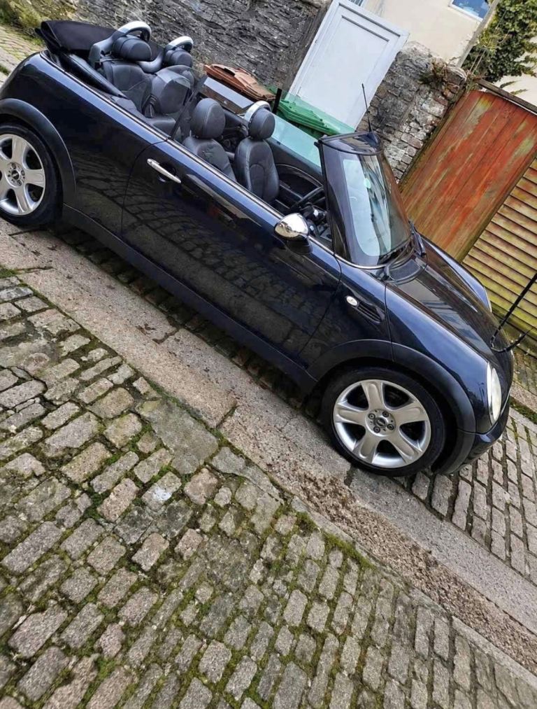 Mini, CONVERTIBLE, Convertible, 2006, Manual, 1598 (cc), 2 doors