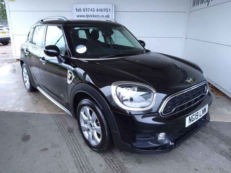  MINI Countryman 1.5 7.6kWh Cooper SE Auto ALL4 Euro 6 (s/s) 5dr Petrol/Electric Hybrid Automatic