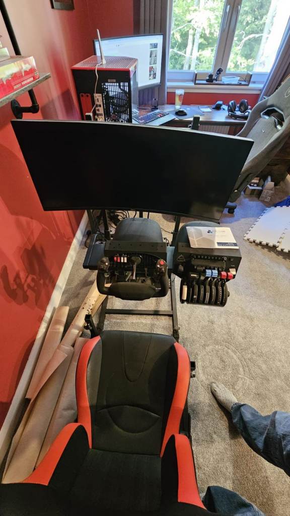 Flight simulator setup, Honeycomb and Logitech Controls, includes 34Inch Monitor