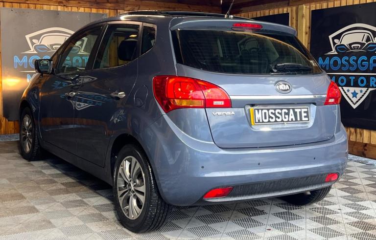 2016 Kia Venga 1.6 4 Auto Euro 6 5dr HATCHBACK Petrol Automatic