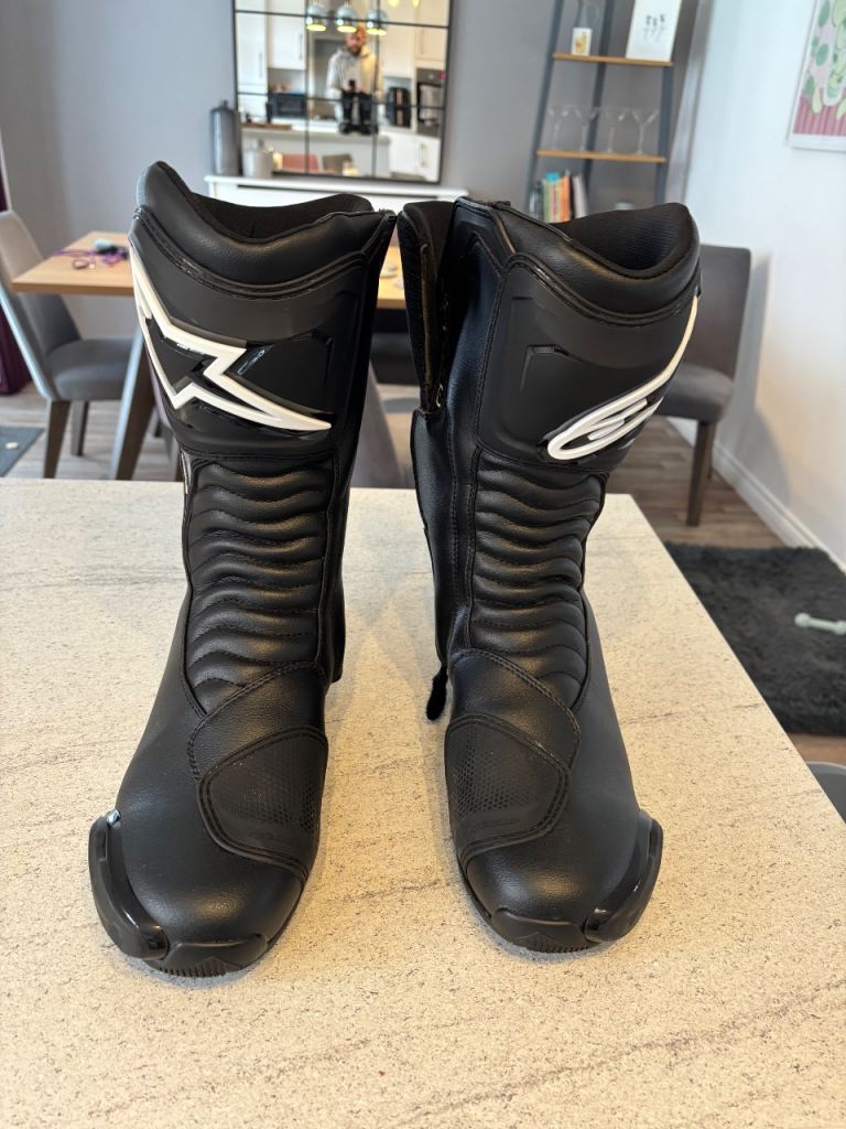 Motorcycle Alpinestar boots size 11