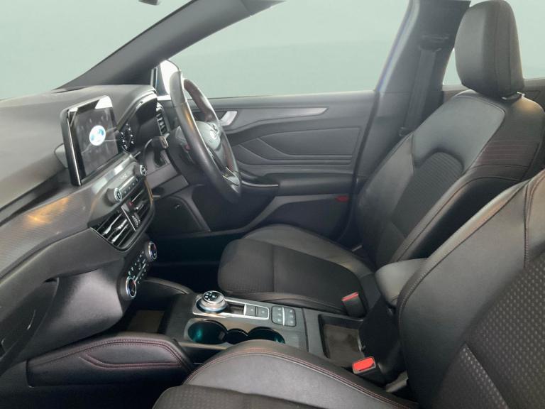 2019 Ford Focus 2.0 EcoBlue ST-Line X Estate 5dr Diesel Auto Euro 6 (s/s) (150 ps) - REVERS Estat...