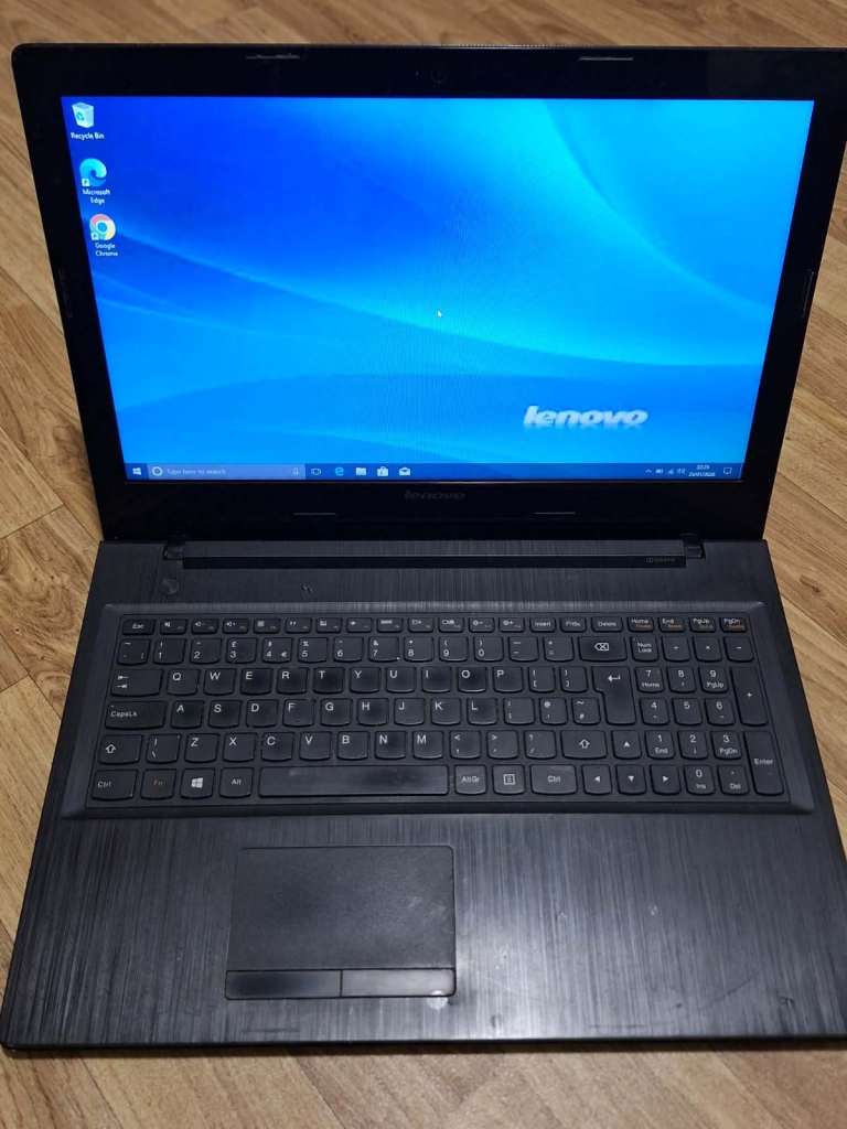 Lenovo i3+AMD Radeon,12gb ram,1tb hdd laptop