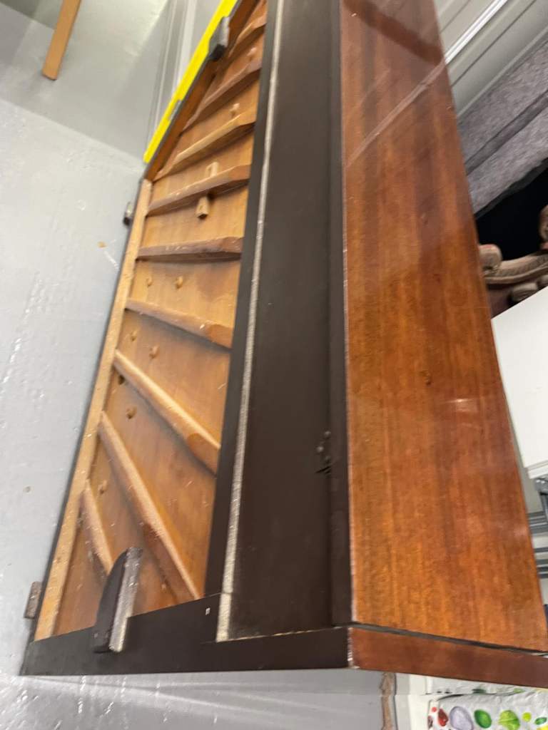 Compact Zender Upright Piano – Lovely Tone, Great Condition – £500