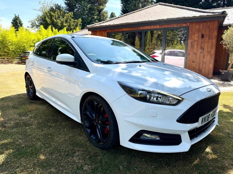 2018 Ford Focus 2.0 TDCi 185 ST-3 Navigation 5dr Powershift HATCHBACK Diesel Automatic
