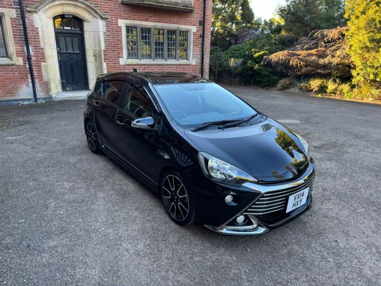 2014 TOYOTA AQUA 1.5 HYBRID GS EDITION AUTOMATIC not PRIUS YARIS MICRA HONDA JAZZ 88969
