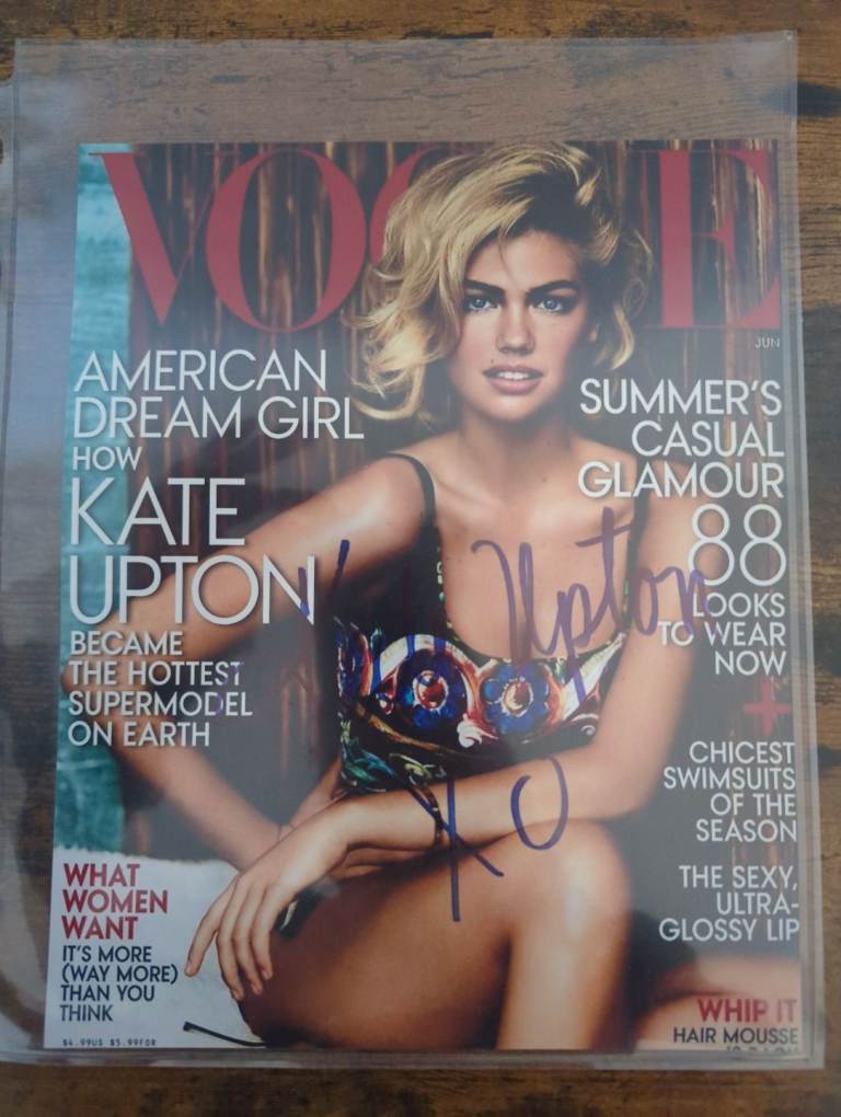 Kate Upton signed vogue magazine cover 