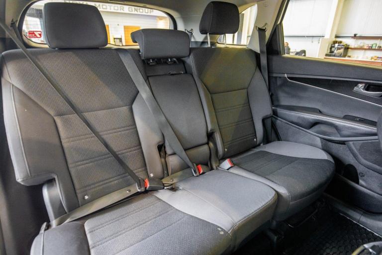 2017 Kia Sorento 2.2 CRDi KX-1 5dr ESTATE DIESEL Manual