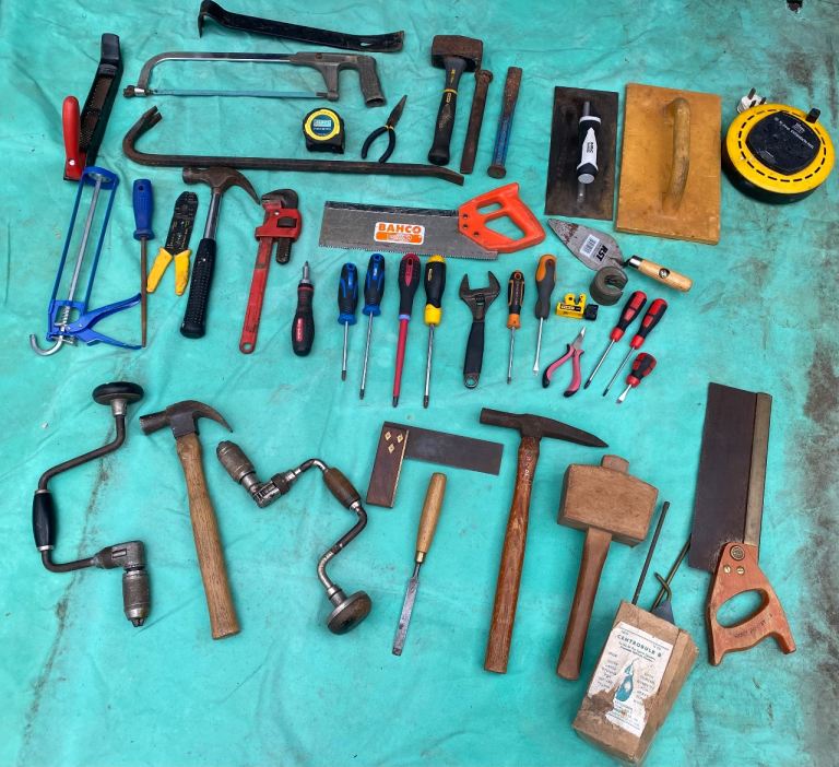 Job lot of quality hand tools 