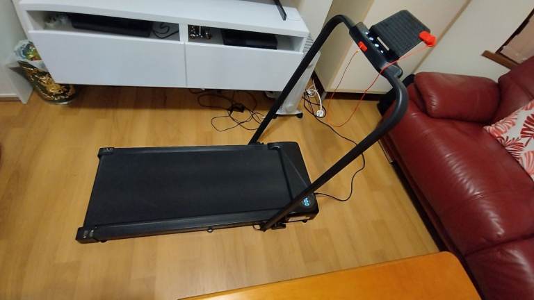 Foldable Treadmill reduced