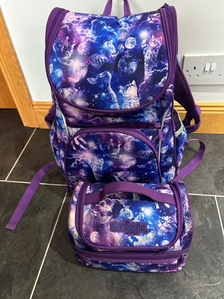 Smiggle rucksack and lunchbox
