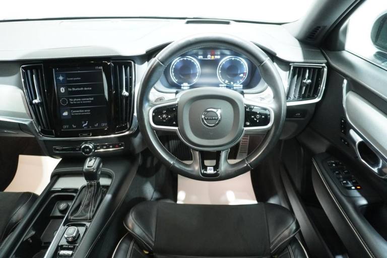 2020 Volvo V90 2.0 D4 R DESIGN Plus 5dr Geartronic ESTATE DIESEL Automatic