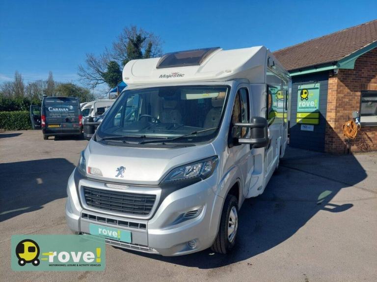 Elddis Majestic 275 2 berth 2 belt end washroom motorhome