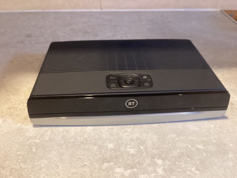 BT T2100 500GB Dual Freeview Recorder with Internet Access 