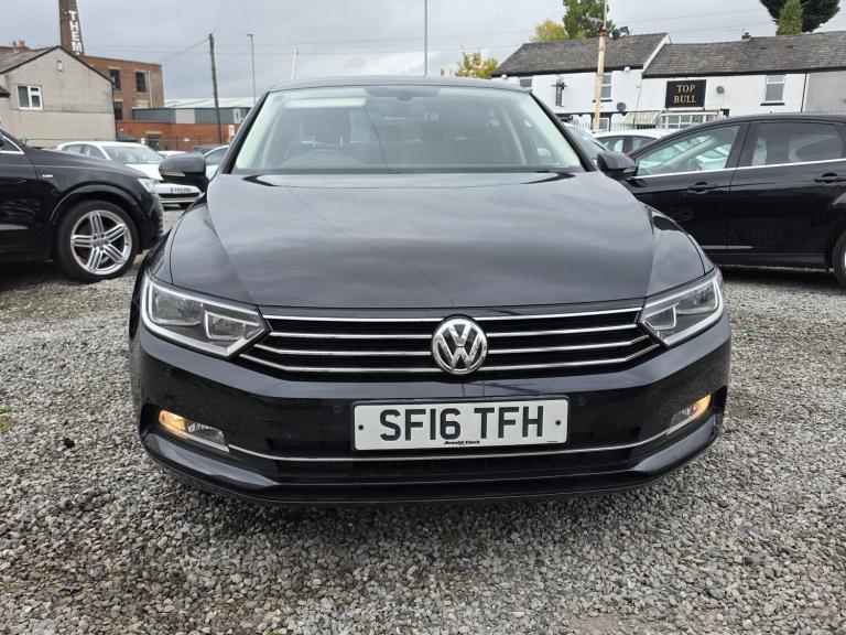 VOLKSWAGEN PASSAT 1.6 TDI BlueMotion Tech SE Business 2016