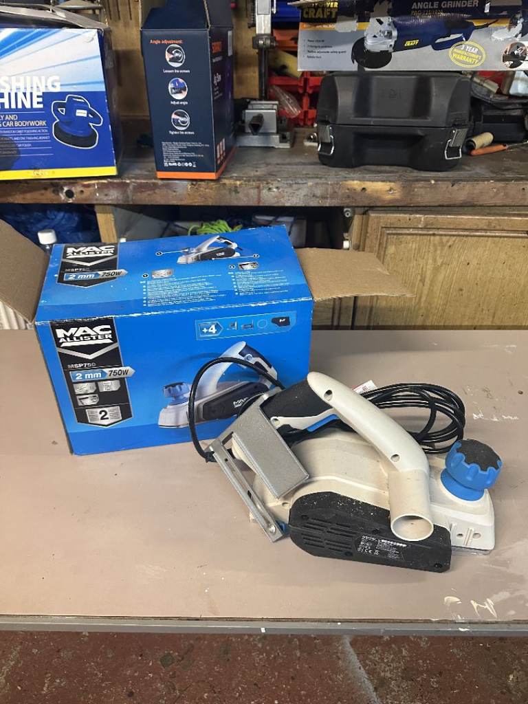 image for Macallister 750W electric planer