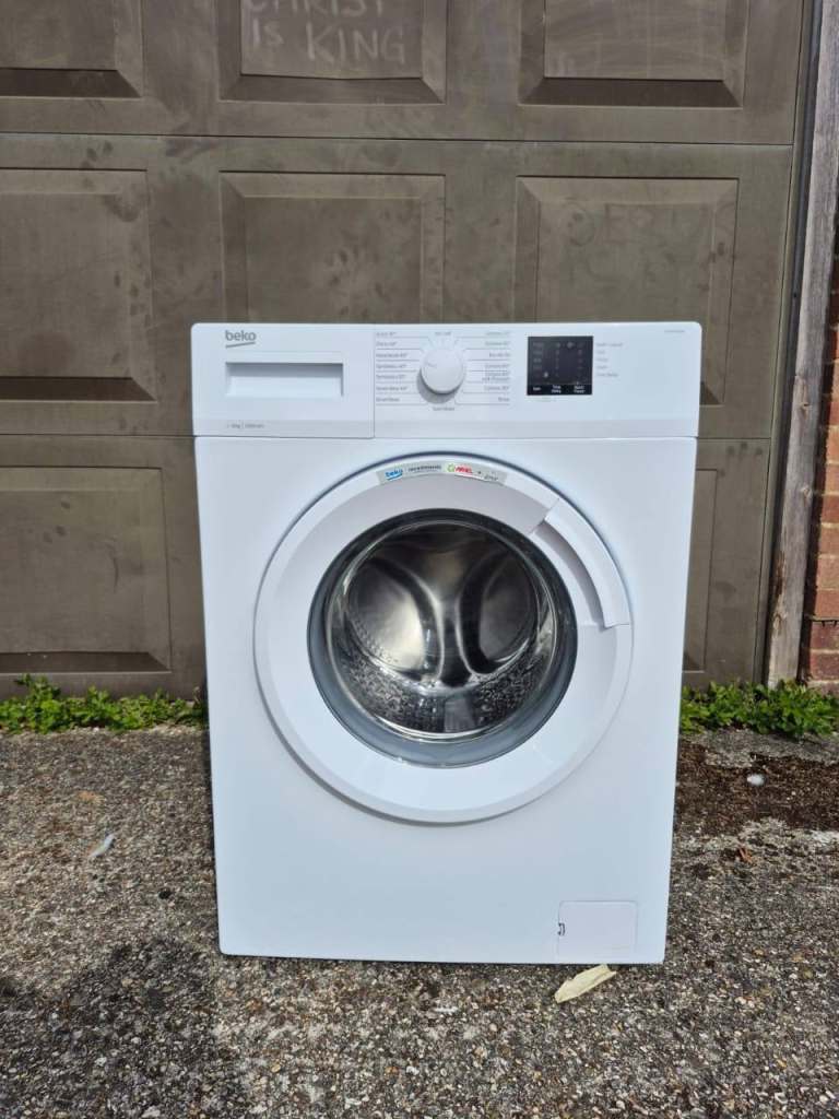 Washing machines available for sale with cash on delivery. 