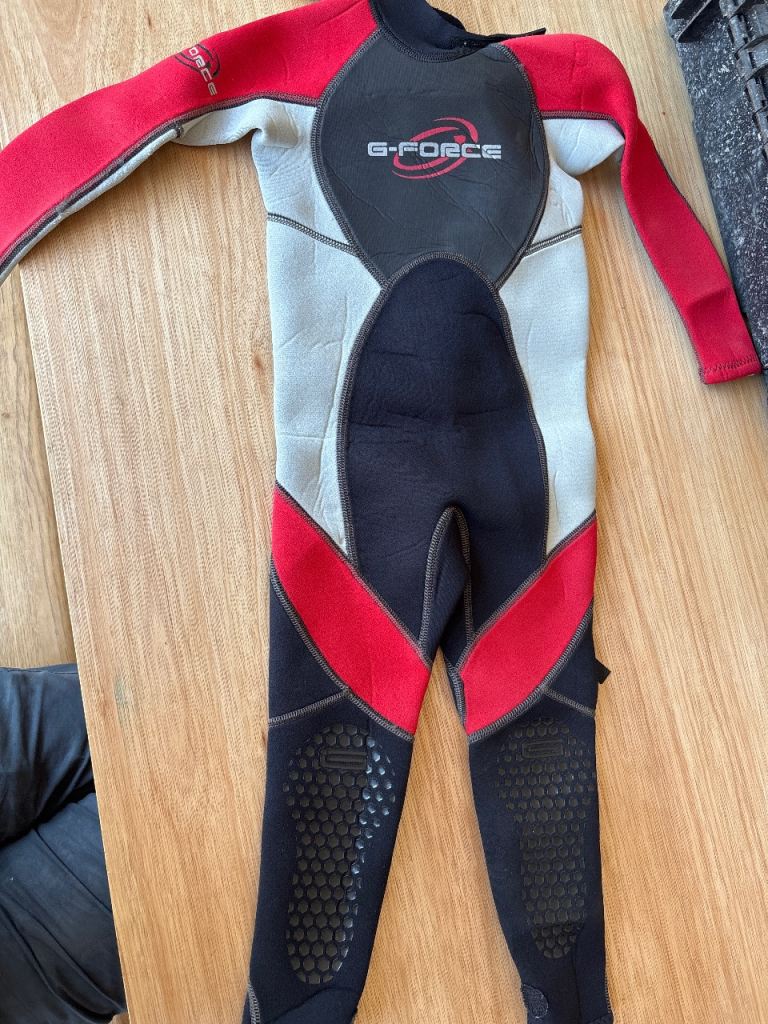 Children’s wetsuit. Age 3-4 GUL G-Force