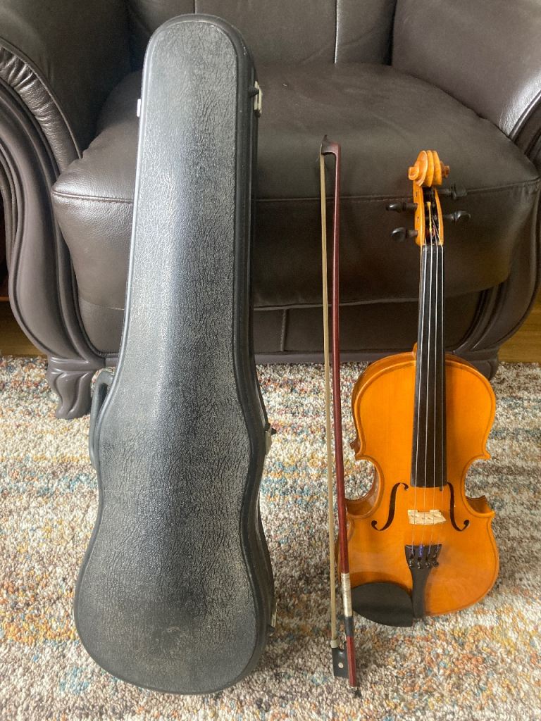 Stentor violin