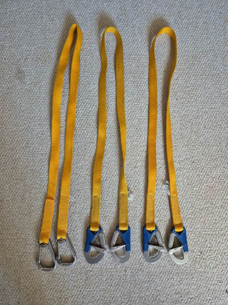 3 Saftey harness lines and harness